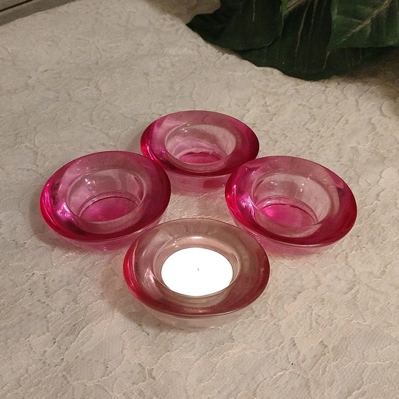 ⚜️ Tea Light Holders Set of 4 - Picture 2 of 5